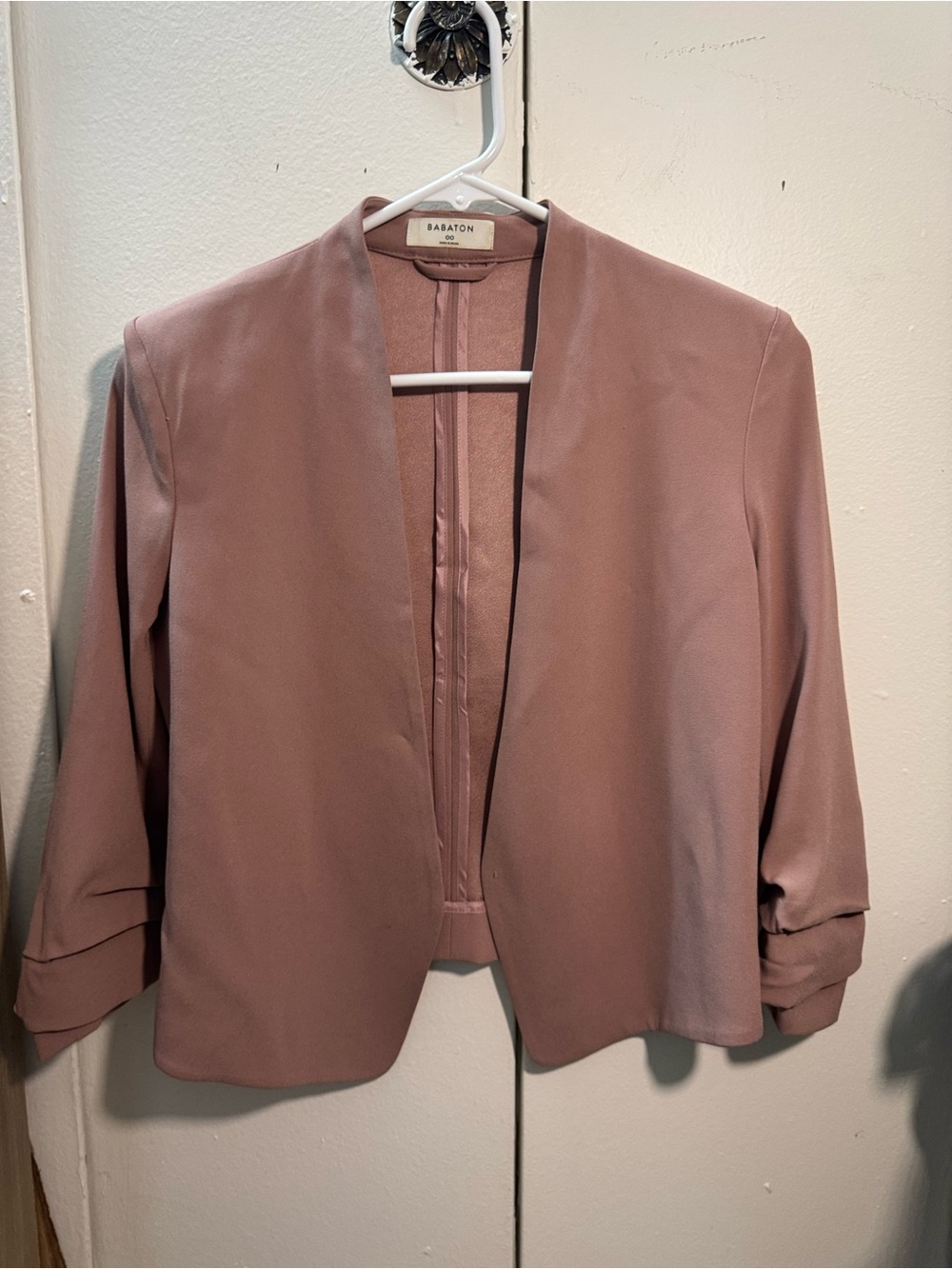 Aritzia Babaton Dusty Rose Crop Power Blazer